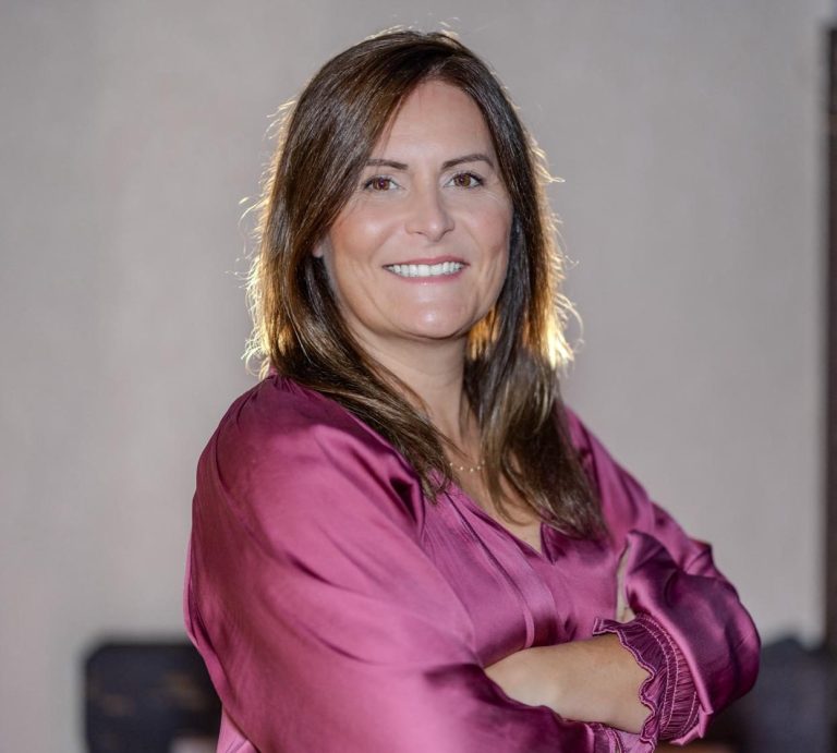 Anne Jasiakiewiez Marti